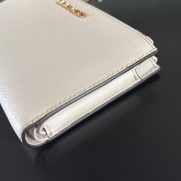 Michale Kors Jet Set Doublee Zip Wristlet Wallet - Picture 7 of 13